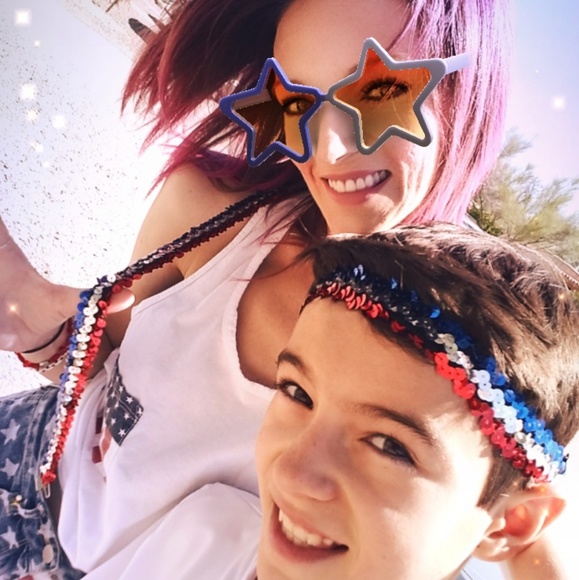 Meet your Posher, Brianna - Picture 2 of 2